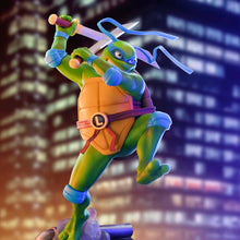 Load image into Gallery viewer, Teenage Mutant Ninja Turtles Leonardo 6.7" Tall SFC